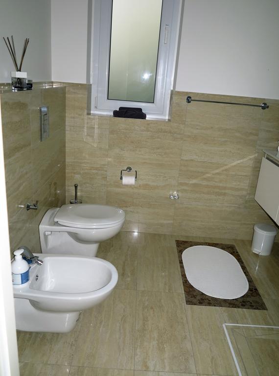 Apartments Rotiroti Задар Стая снимка