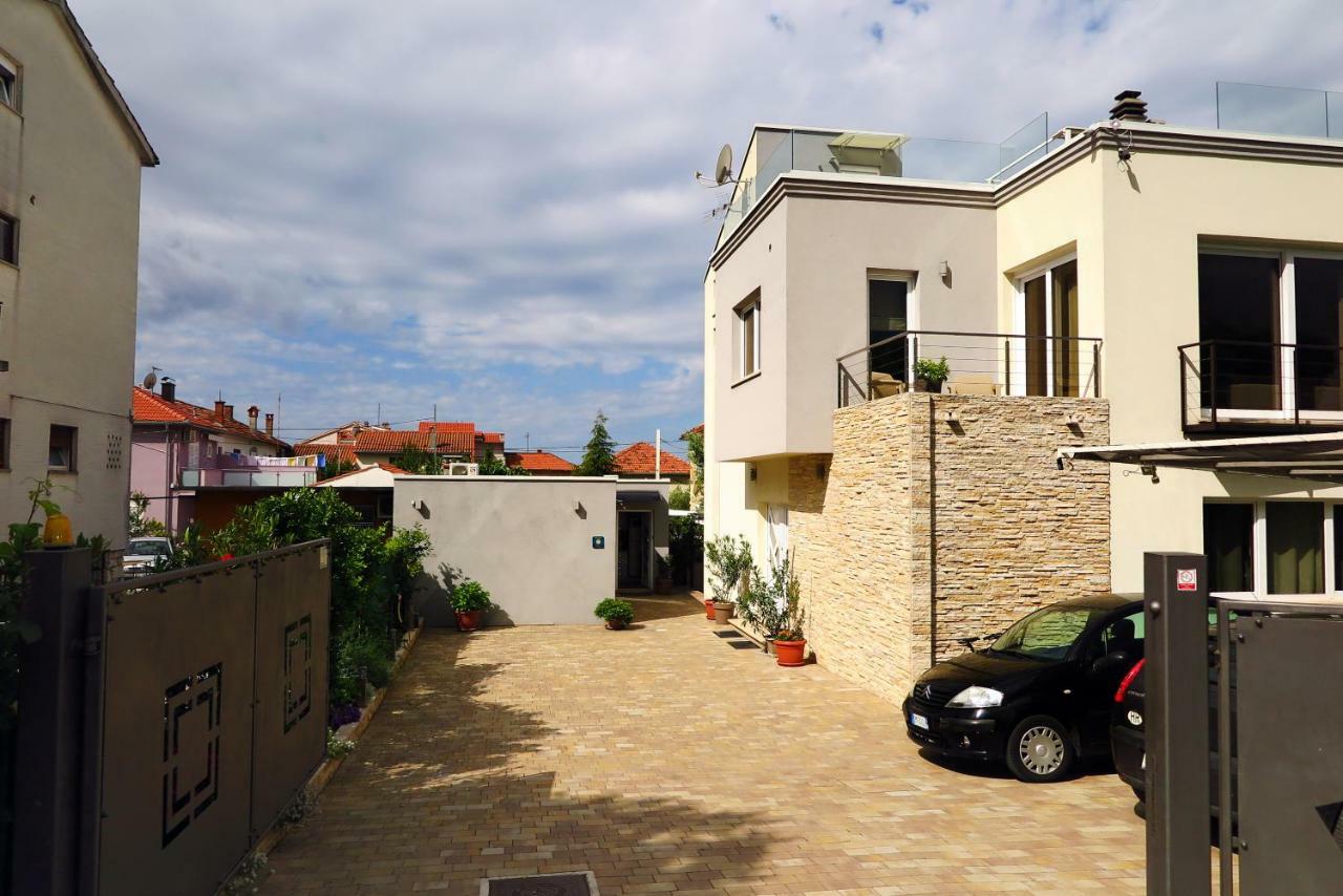 Apartments Rotiroti Задар Екстериор снимка