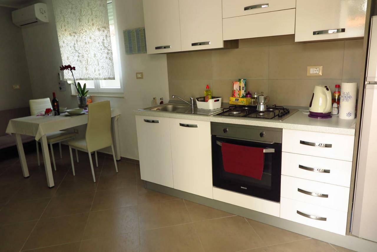 Apartments Rotiroti Задар Екстериор снимка